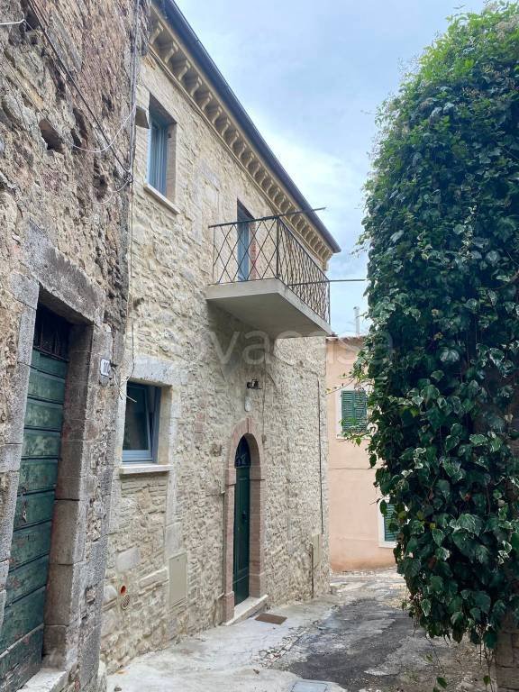 appartamento in affitto ad Amelia