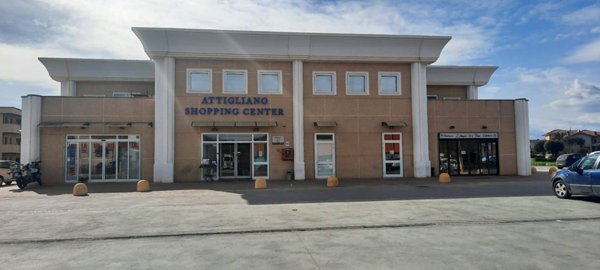 locale commerciale in affitto ad Attigliano