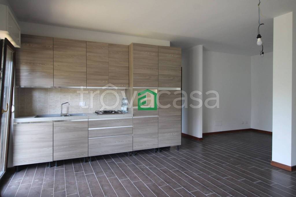 appartamento in affitto ad Attigliano