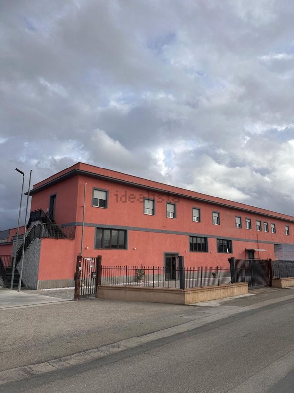 locale di sgombero in affitto ad Attigliano in zona Madonna delle Grazie