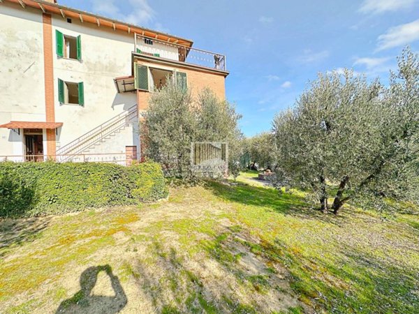 casa indipendente in affitto a Fabro