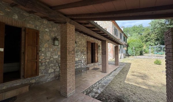 appartamento in affitto a Fabro in zona Carnaiola