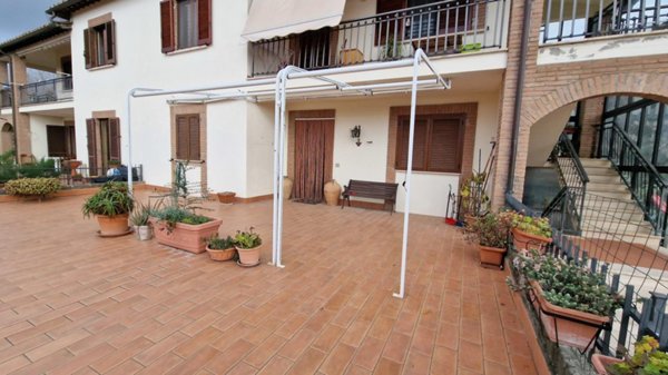 casa indipendente in affitto a Lugnano in Teverina