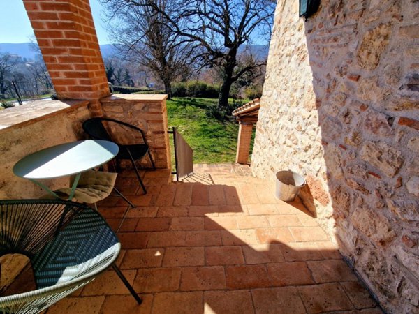 appartamento in affitto a Montecastrilli