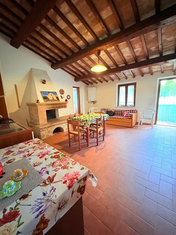 appartamento in affitto a Montecastrilli