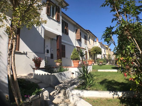 appartamento in affitto a Narni in zona Narni Scalo