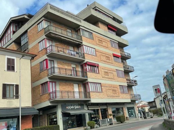 ufficio in affitto a Narni in zona Narni Scalo