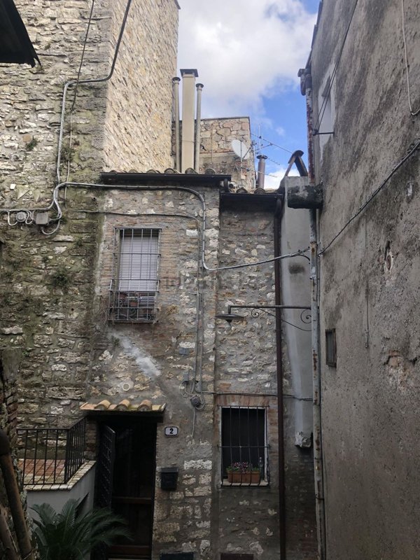 appartamento in affitto a Narni