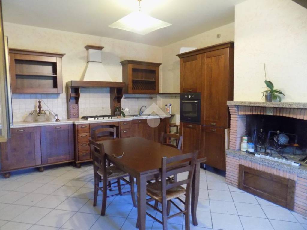appartamento in affitto a Narni in zona Borgaria