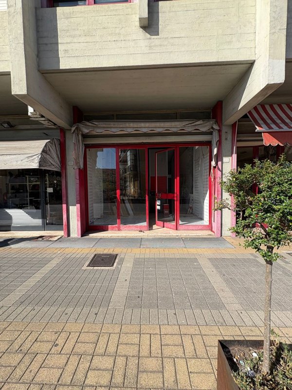 locale commerciale in affitto a Narni