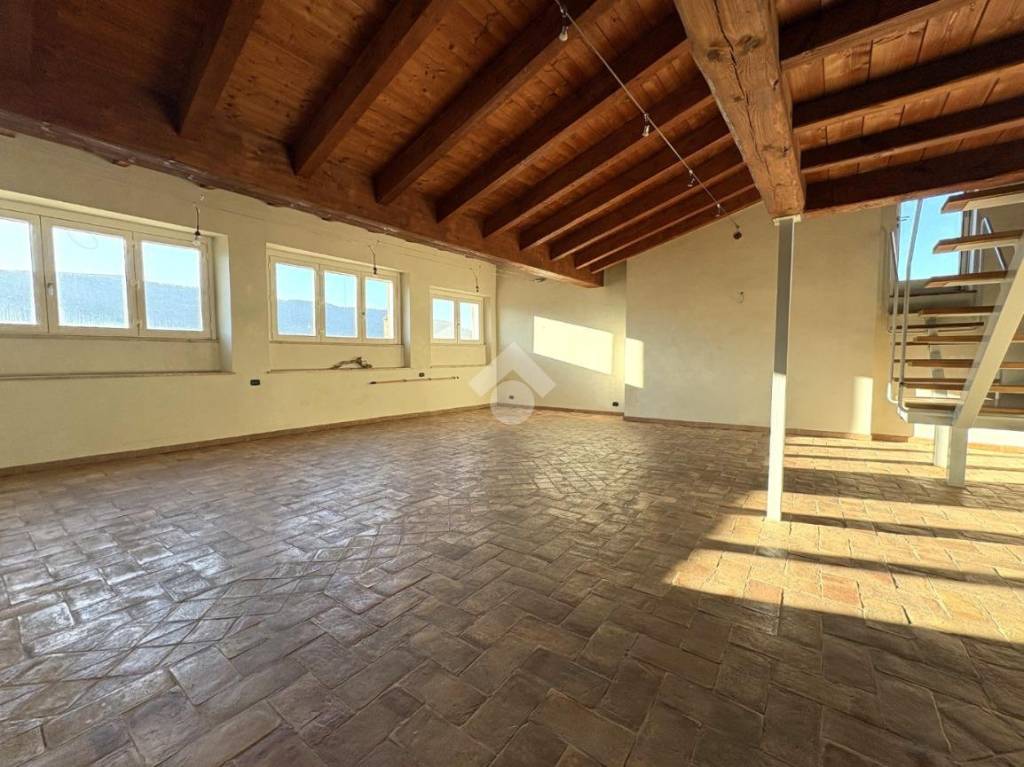 appartamento in affitto a Narni