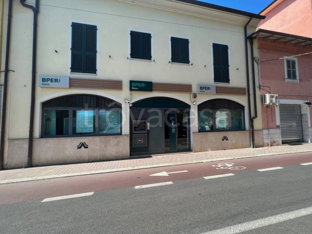 locale commerciale in affitto a Narni in zona Narni Scalo