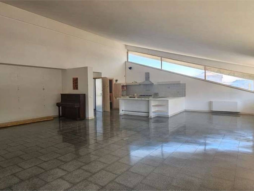 ufficio in affitto ad Orvieto in zona Orvieto Scalo