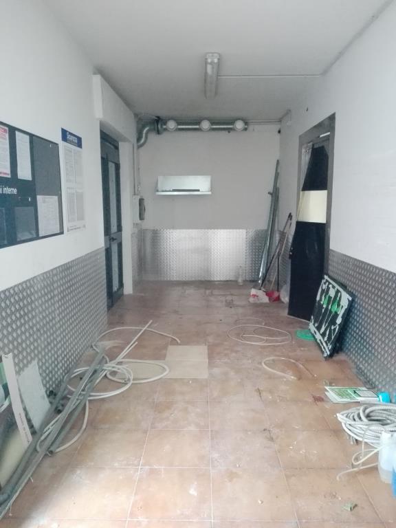 negozio in affitto ad Orvieto in zona Sferracavallo