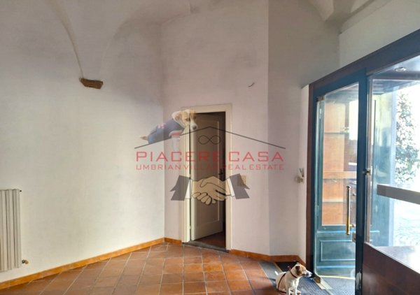locale commerciale in affitto ad Orvieto