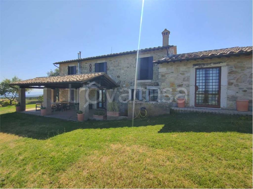 casa indipendente in affitto ad Orvieto in zona Bagni