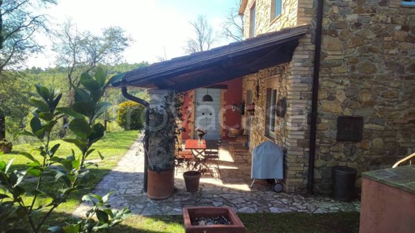 casa indipendente in affitto ad Orvieto