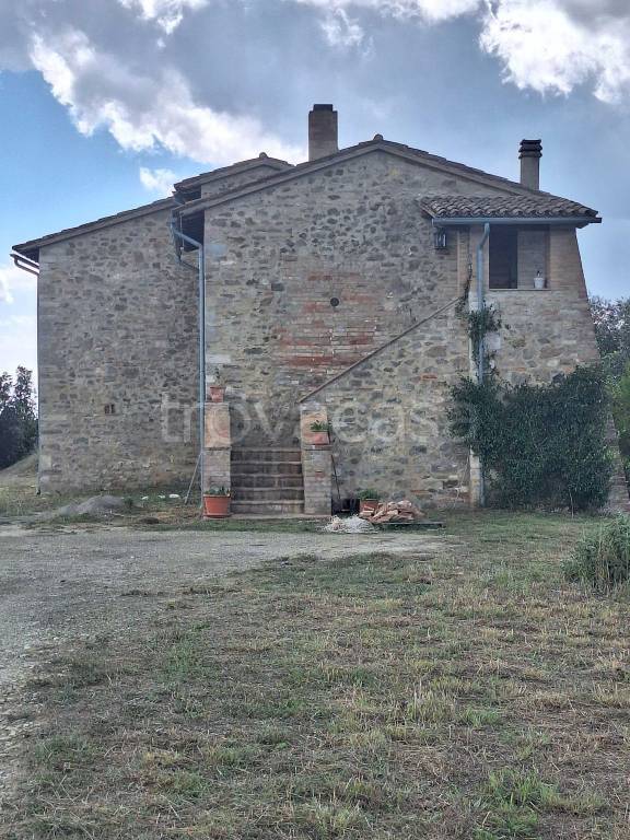 casa indipendente in affitto ad Orvieto in zona Prodo