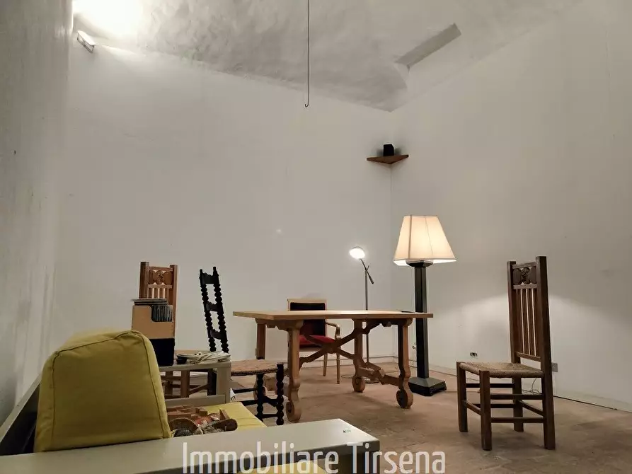 locale commerciale in affitto ad Orvieto