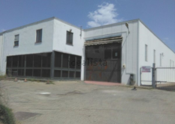 locale commerciale in affitto ad Orvieto