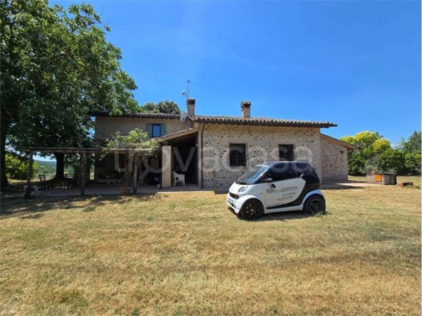 casa indipendente in affitto ad Orvieto