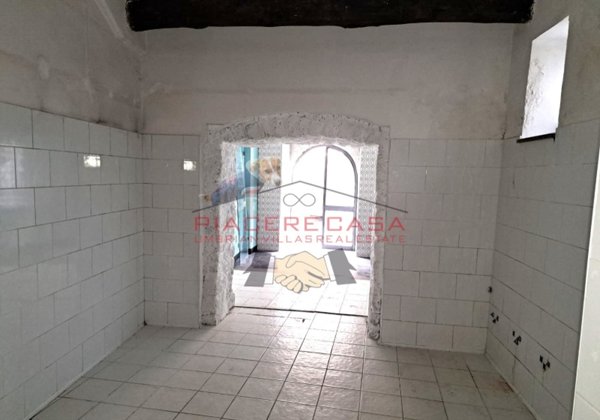 locale commerciale in affitto ad Orvieto