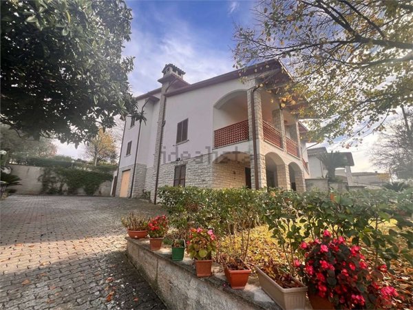 casa indipendente in affitto ad Orvieto