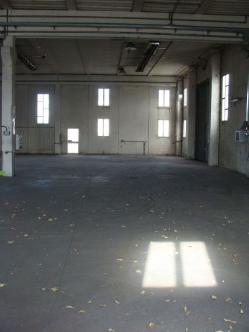 locale commerciale in affitto a Terni
