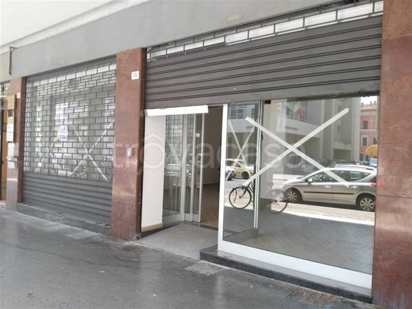 negozio in affitto a Terni in zona Centro Città