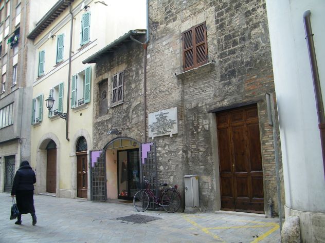 locale commerciale in affitto a Terni in zona Centro Città