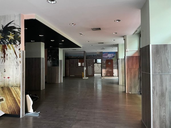 locale commerciale in affitto a Terni