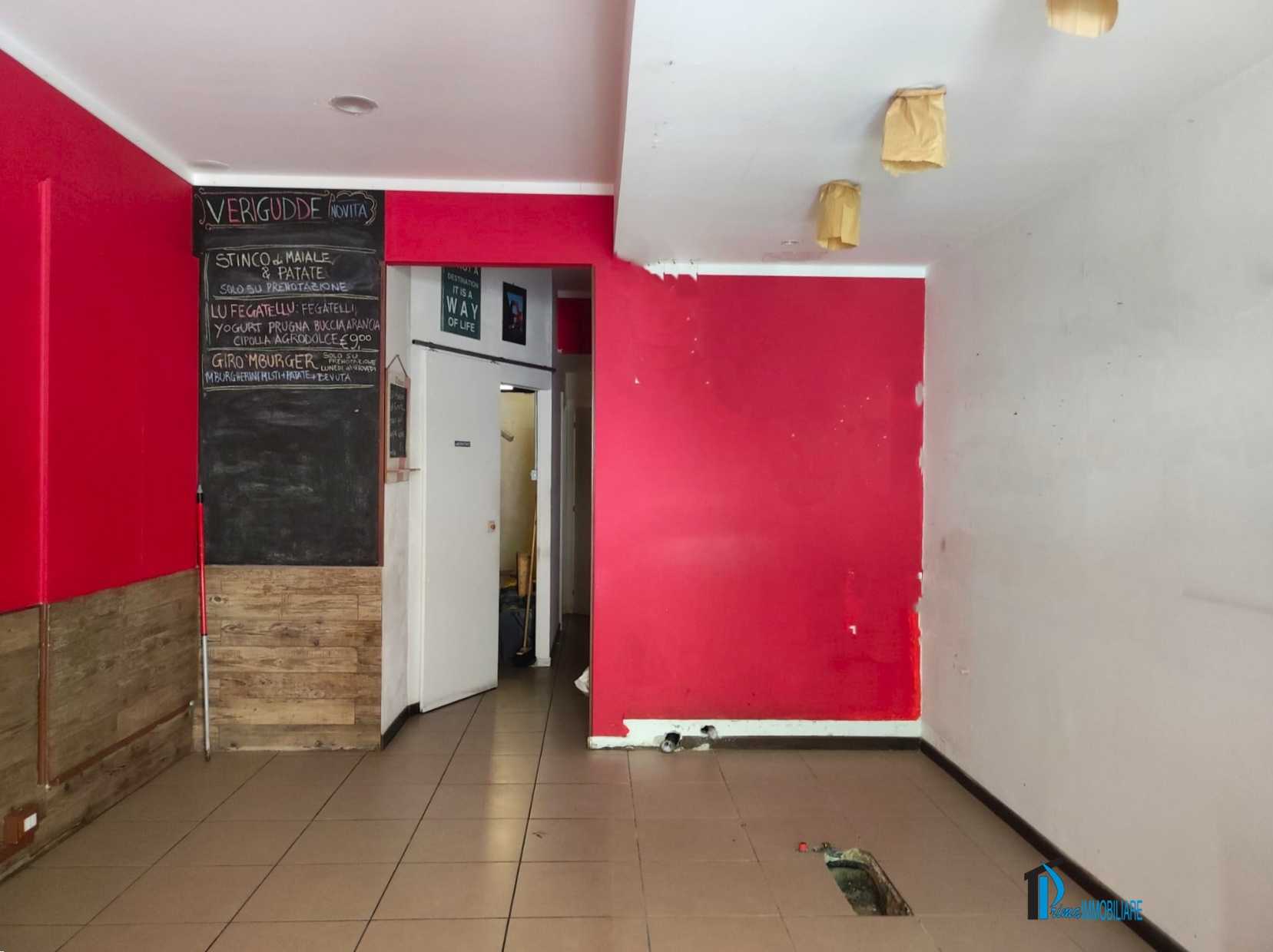 locale commerciale in affitto a Terni