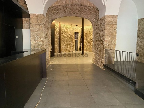 locale commerciale in affitto a Terni in zona Centro Città