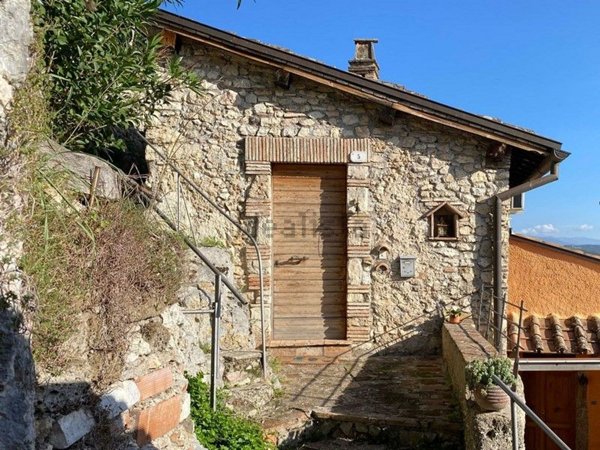 appartamento in affitto a Terni in zona Piediluco