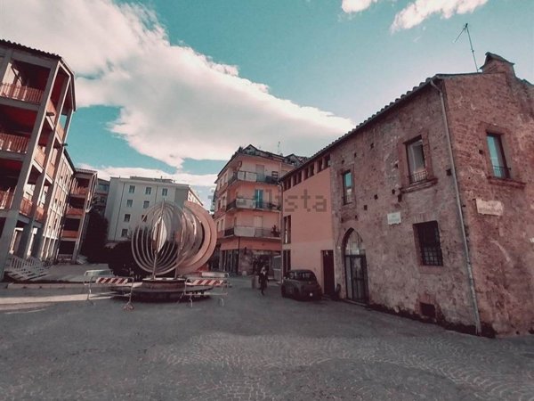 locale commerciale in affitto a Terni in zona Centro Città