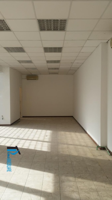 locale commerciale in affitto a Terni