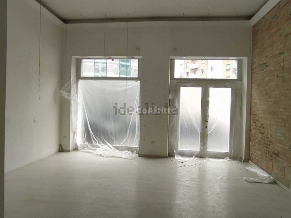 locale commerciale in affitto a Terni
