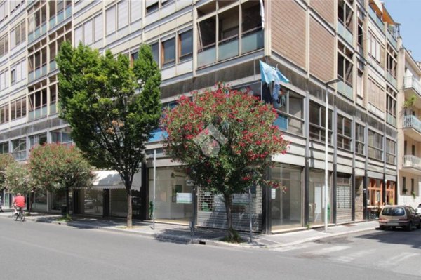 negozio in affitto a Terni in zona Centro Città
