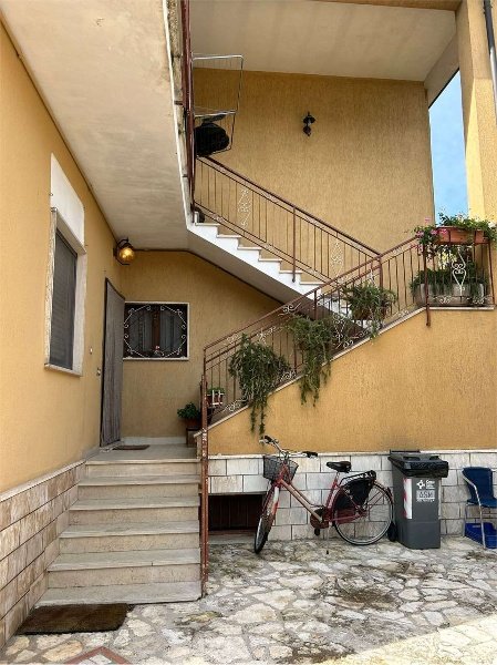 appartamento in affitto a Terni in zona Marmore