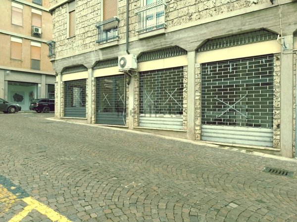 locale commerciale in affitto a Terni in zona Centro Città