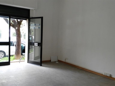 negozio in affitto a Terni in zona Centro Città