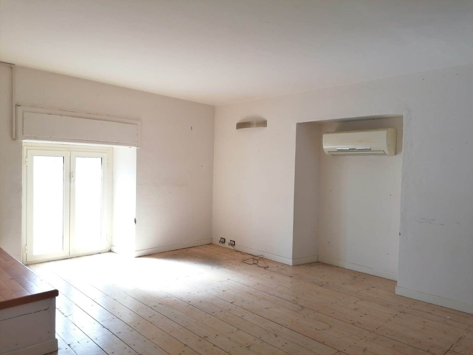 ufficio in affitto a Terni in zona Centro Città