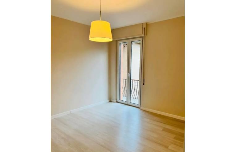 negozio in affitto a Terni