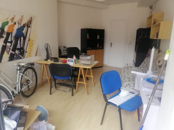 locale di sgombero in affitto a Terni