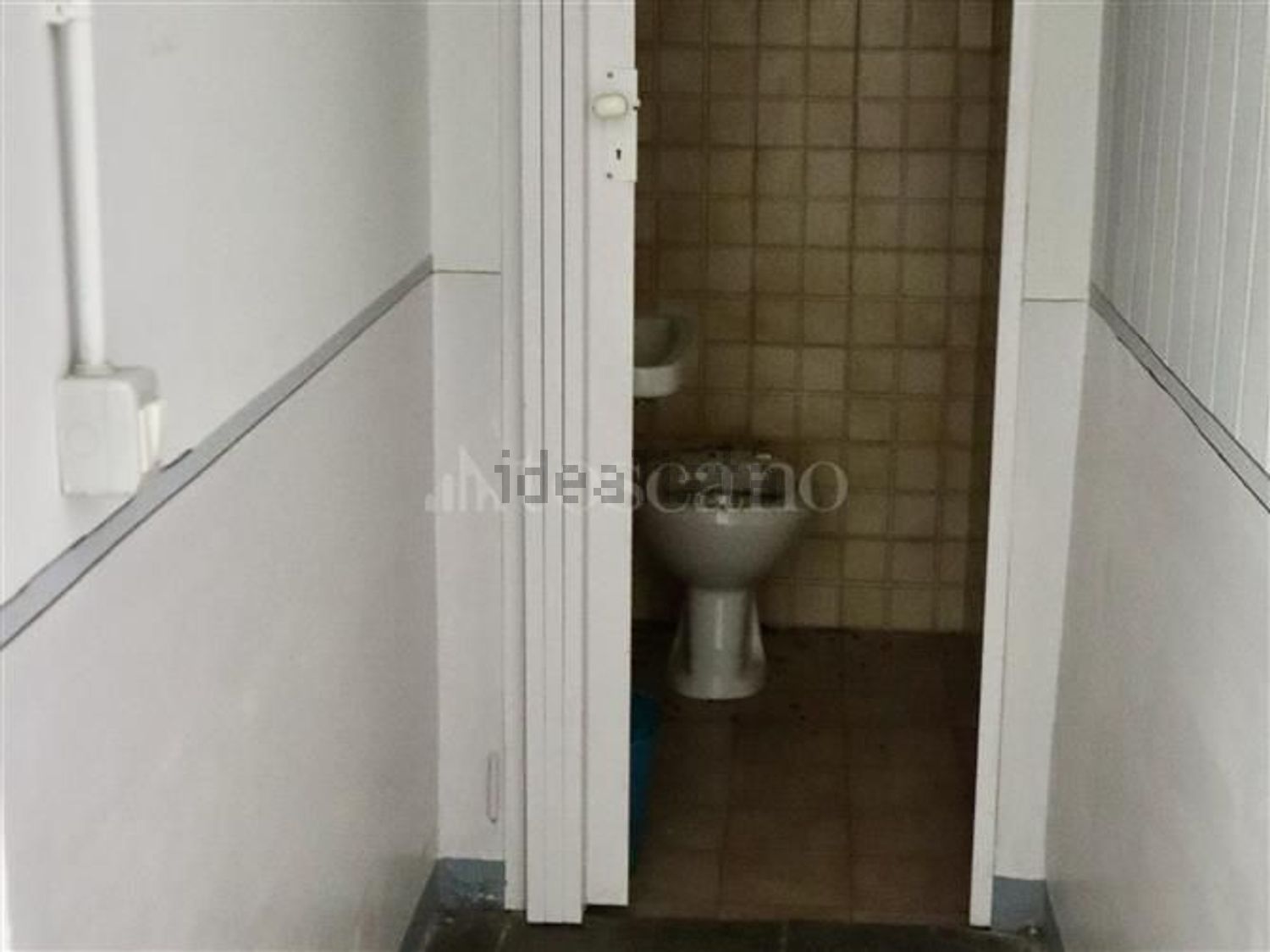 locale commerciale in affitto a Terni