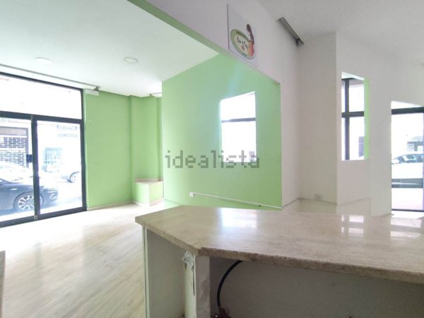 locale commerciale in affitto a Terni