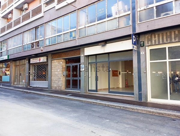 locale commerciale in affitto a Terni
