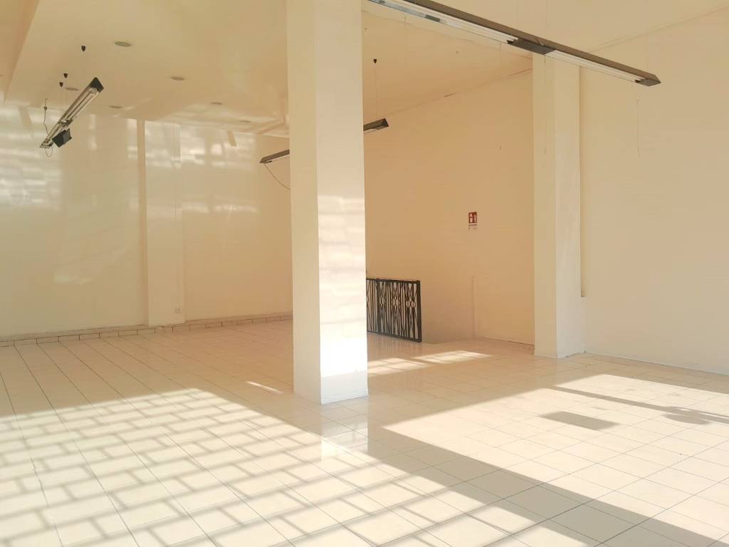 negozio in affitto a Terni in zona Centro Città