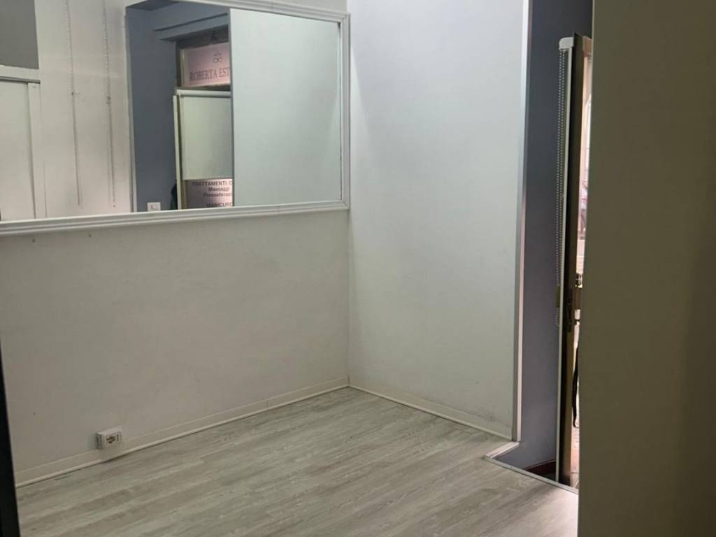 negozio in affitto a Terni in zona Centro Città
