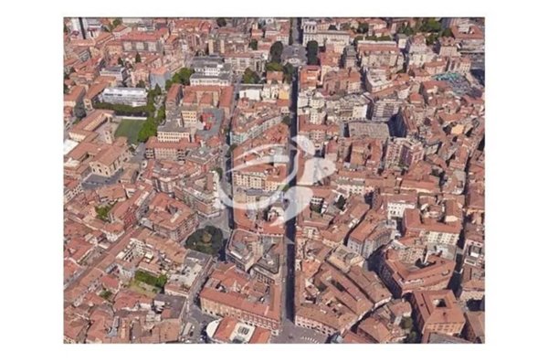 negozio in affitto a Terni in zona Centro Città